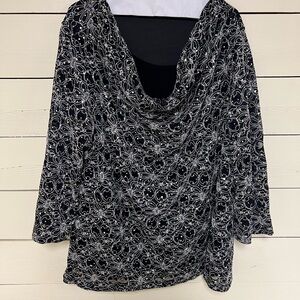 Cato Black and White Ruched 3/4 Sleeve Top